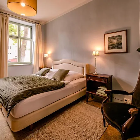 アパート Gaestehaus Unter Den Weiden, ハルバーシュタット