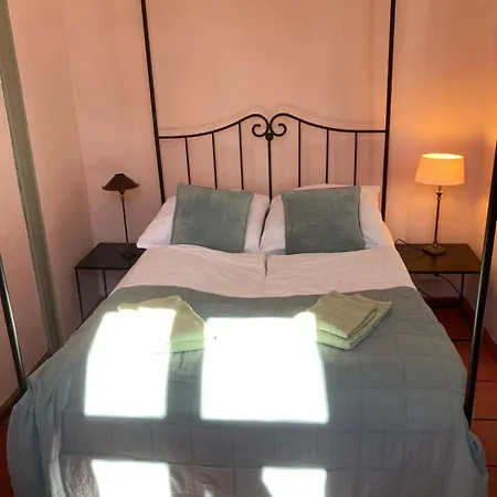 アパート Gaestehaus Unter Den Weiden, ハルバーシュタット