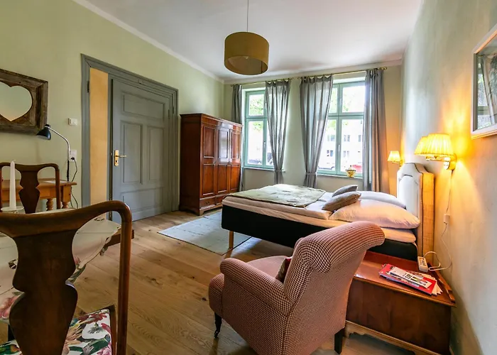 Unter Den Weiden, Apartment