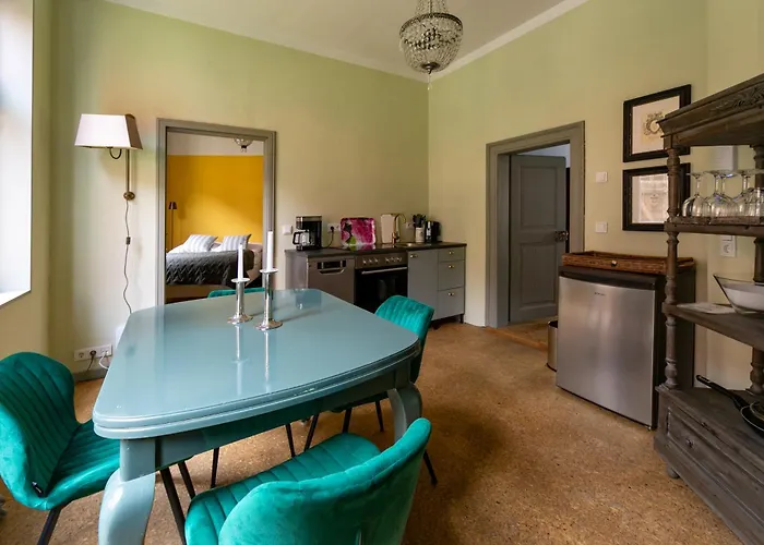 Unter Den Weiden, Apartment