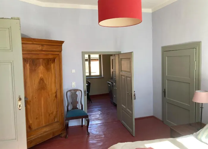 Unter Den Weiden, Apartment